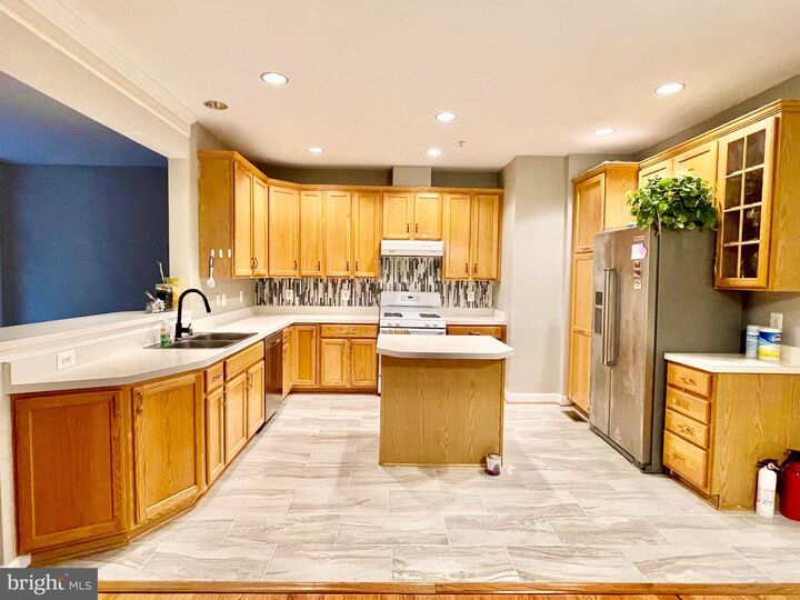 Property Photo: 12402 Falconbridge Drive MD 20878