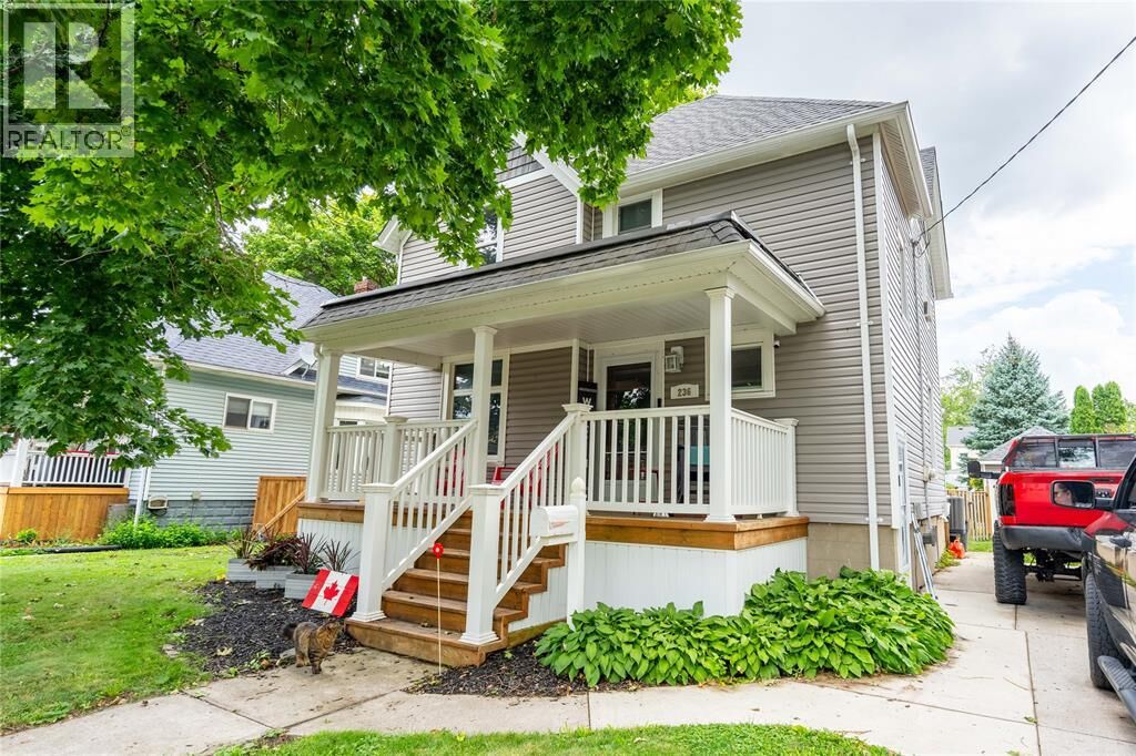 Property Photo: 236 Brock Street South ON N7T 2W6
