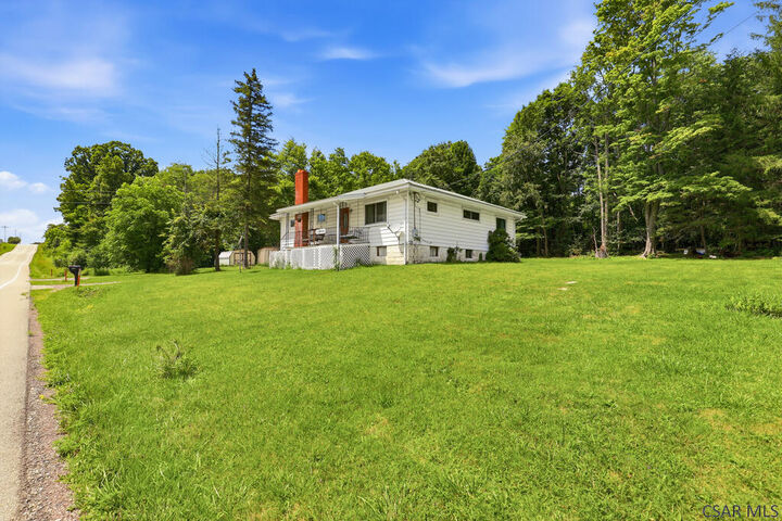 Property Photo: 1944 Mud Pike PA 15530