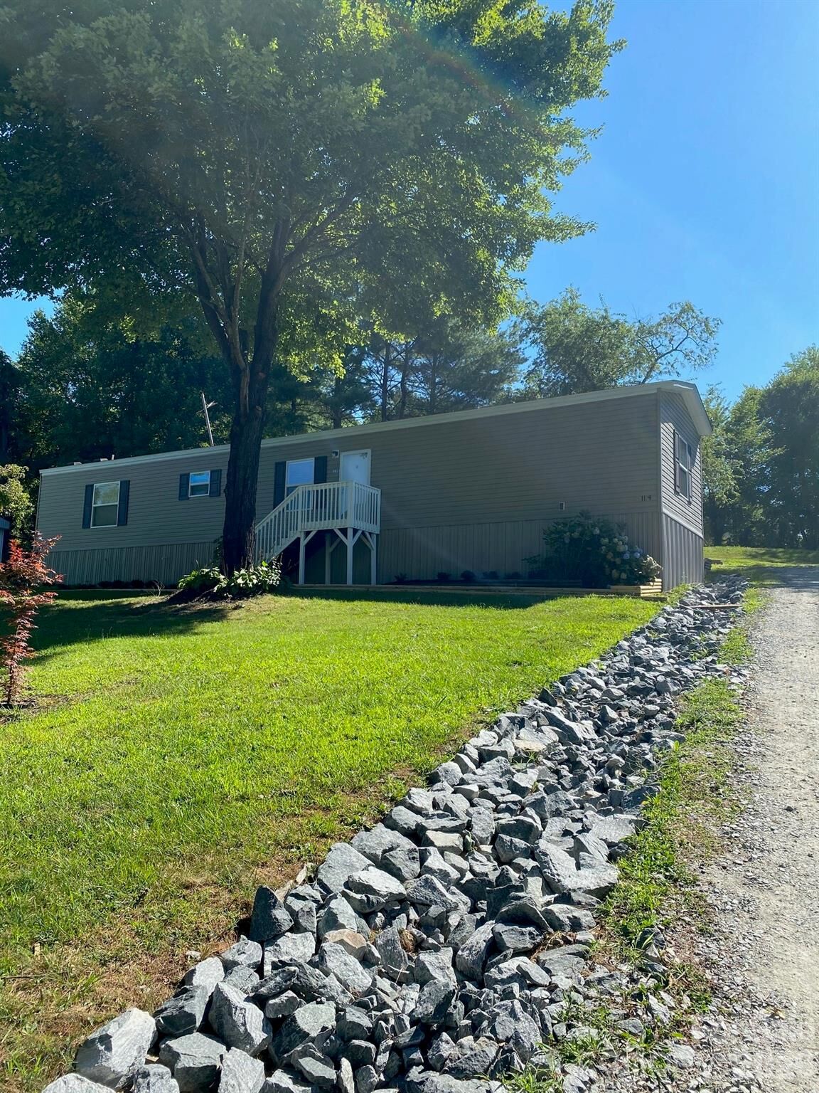 Property Photo:  104 Fox Ridge Drive  NC 28739 