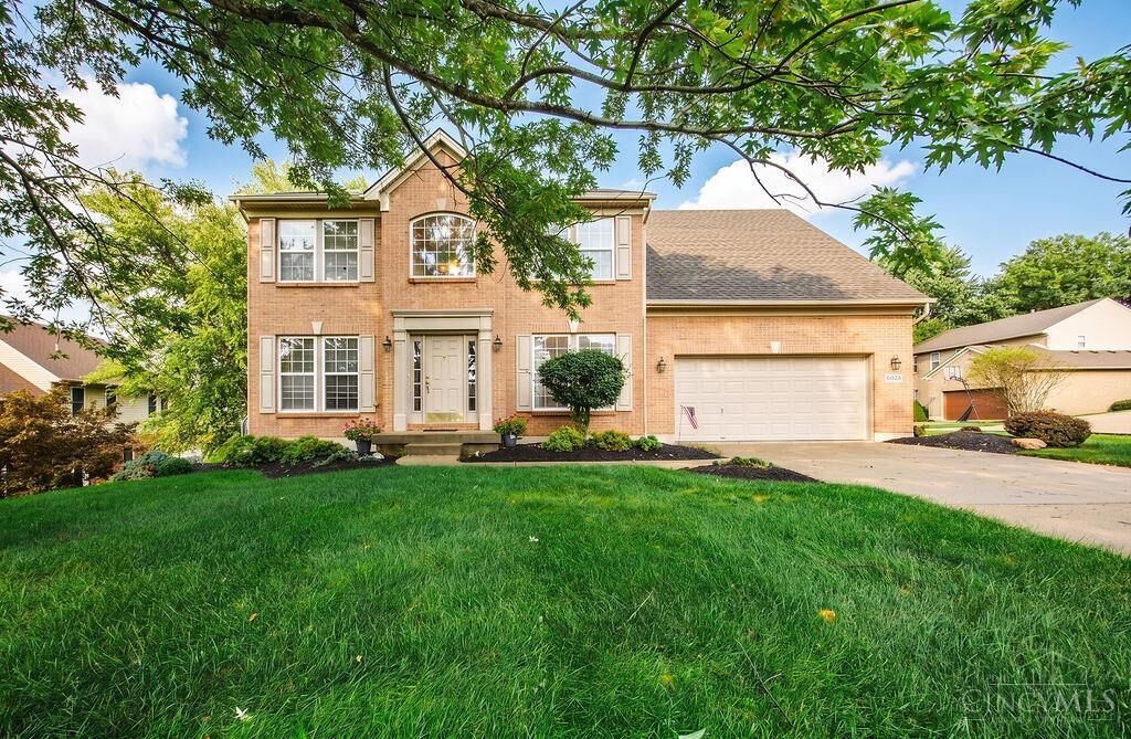 Property Photo: 6028 Pond View Court OH 45247