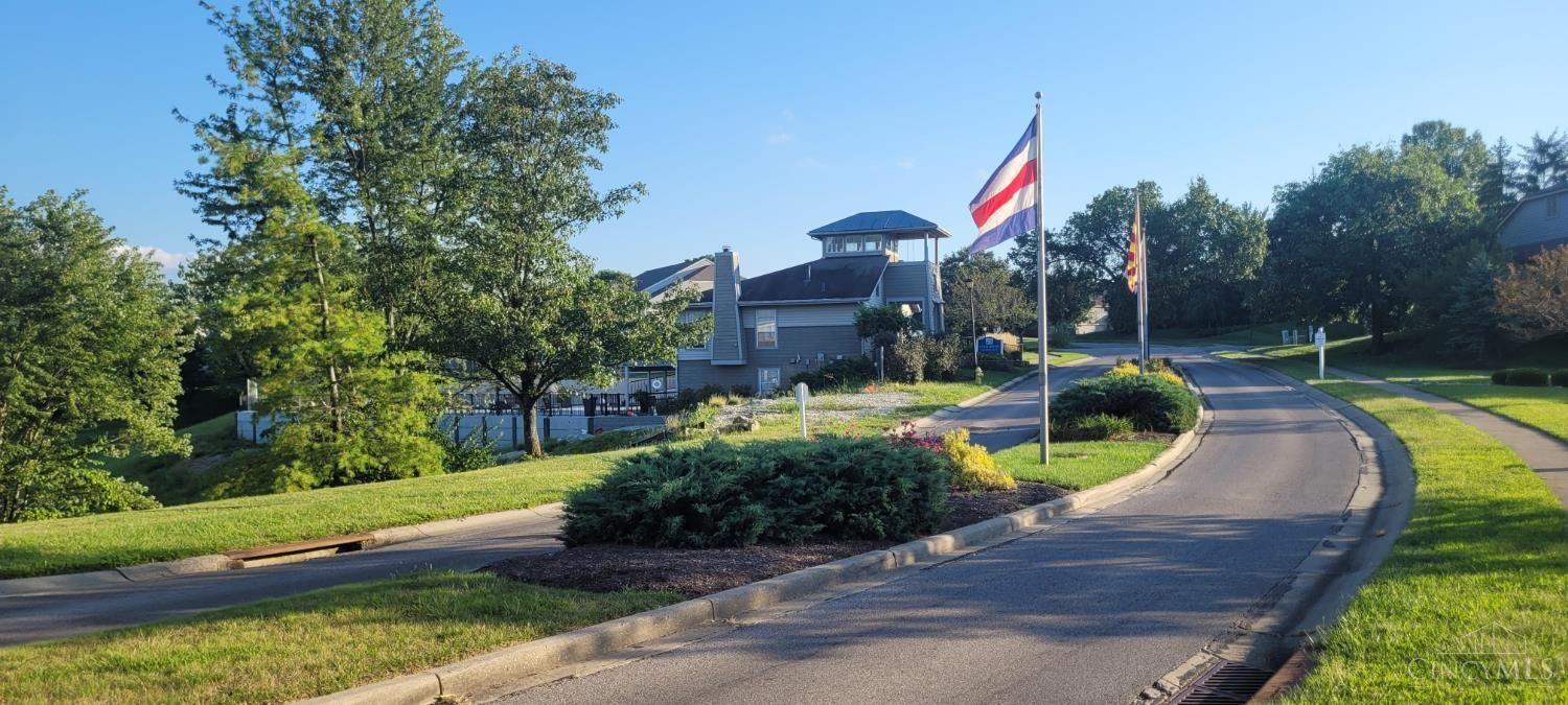 Property Photo: 9940 Regatta Drive OH 45252