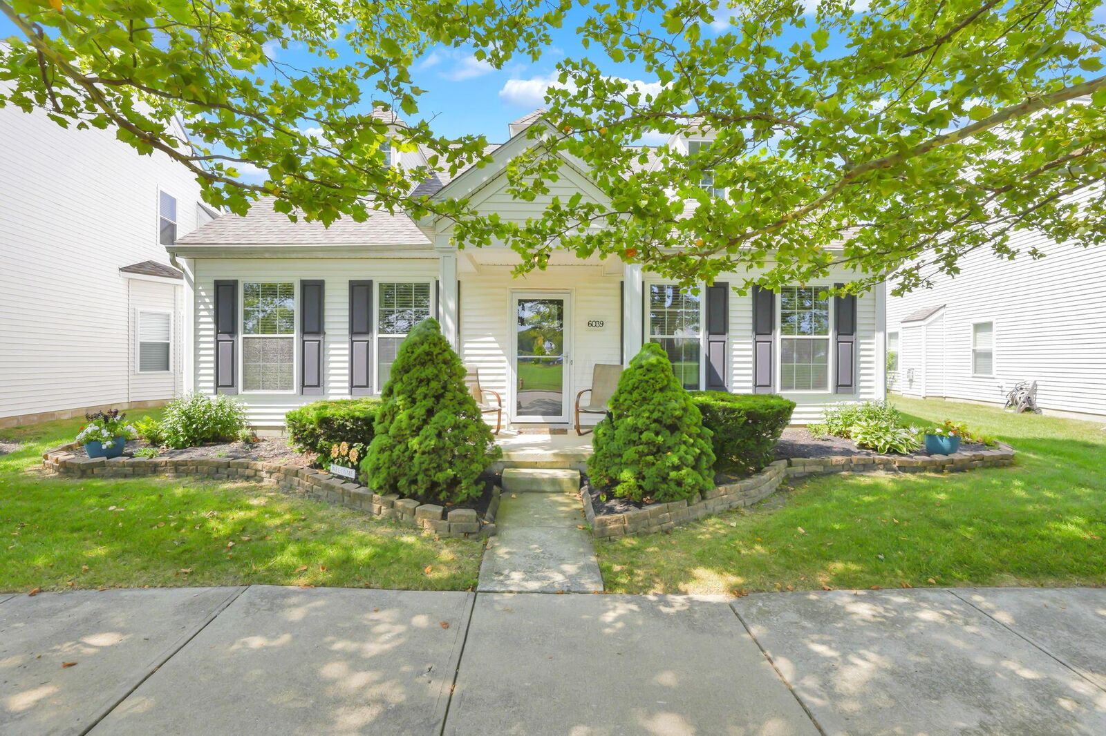 Property Photo: 6039 Grand Strand Avenue OH 43081