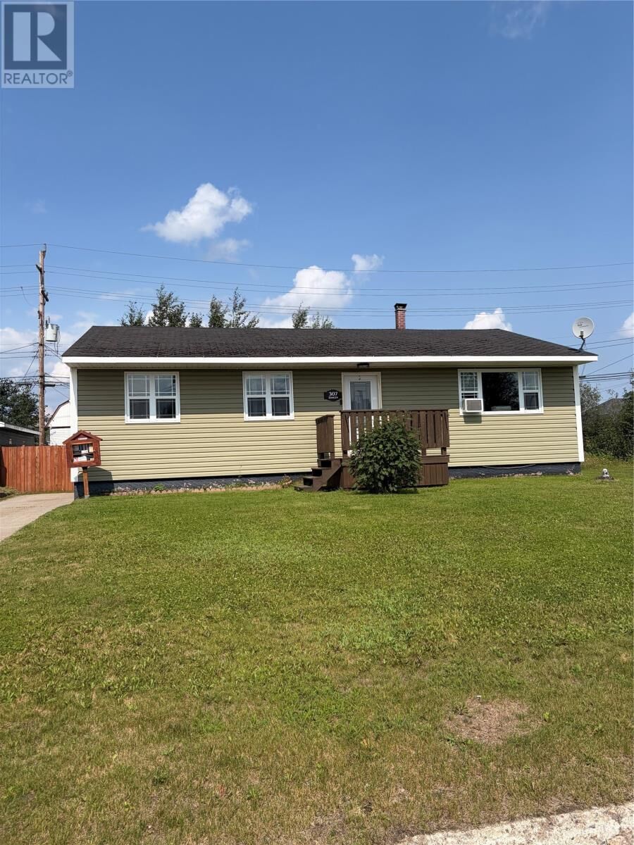 Property Photo: 307 Dineen Crescent NL A2V 1E3