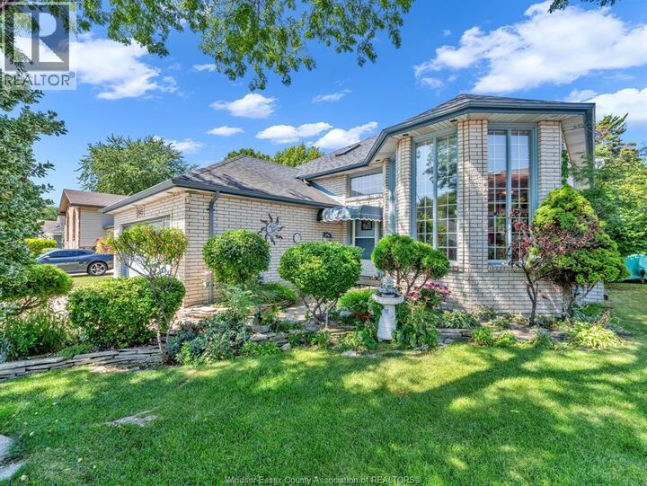 Property Photo: 845 Superior Street ON N9J 3E6