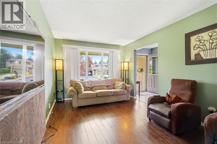 Property Photo:  18 Anne Court  ON L3M 5B4 