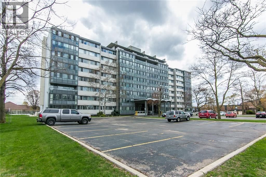 Property Photo:  24 Midland Drive 402  ON N2A 2A8 