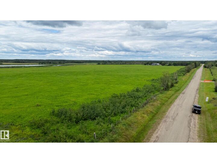 Property Photo: RR 424 And Hwy 28 AB T0A 0B0