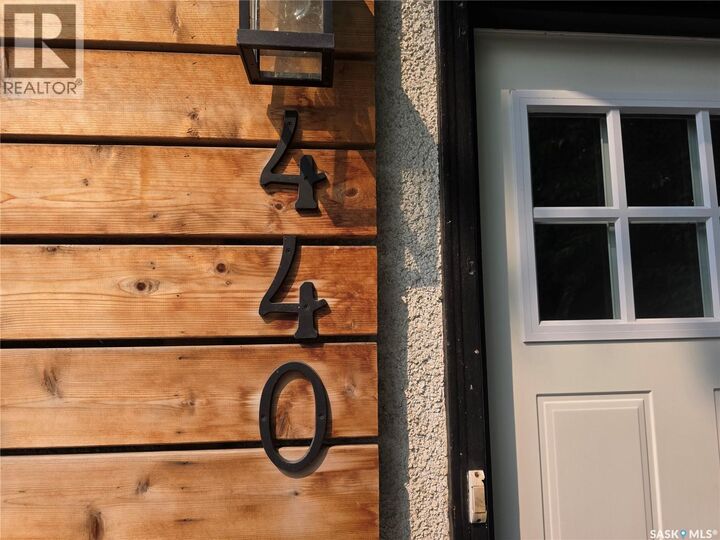 Property Photo: 440-442 Connaught Street SK S4R 4W9