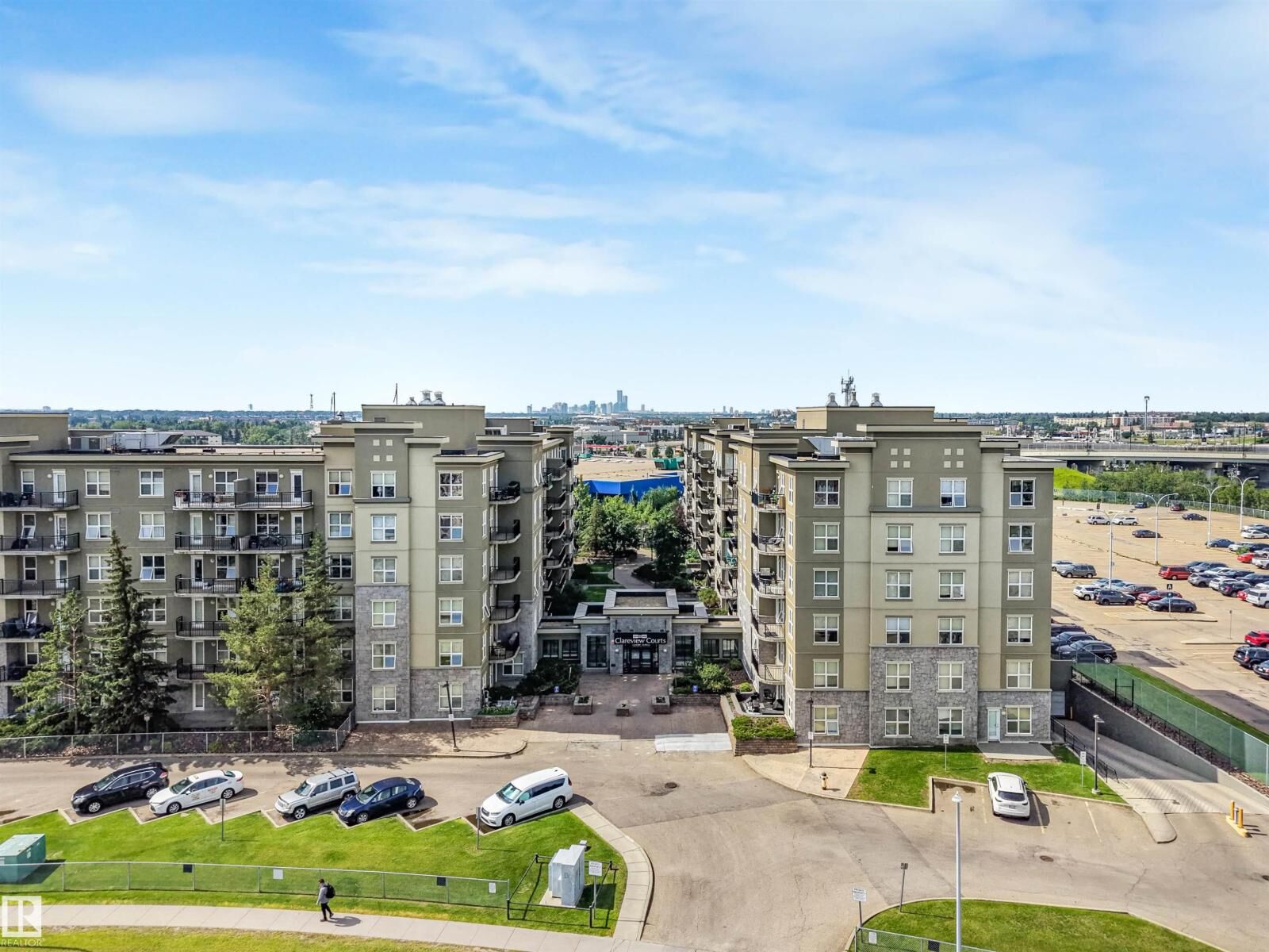 Property Photo: #2-208 4245 139 Av NW AB T5Y 3E8
