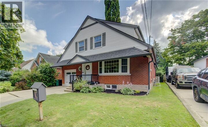 Property Photo: 31 Edmund Road ON N2H 1J5