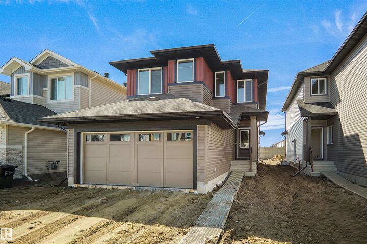7235 182 Avenue NW — photo 1