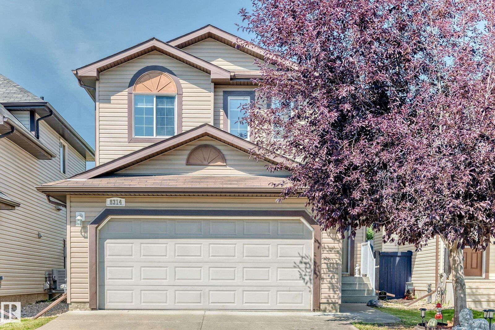 Property Photo: 8314 180A Avenue NW AB T5Z 0H8