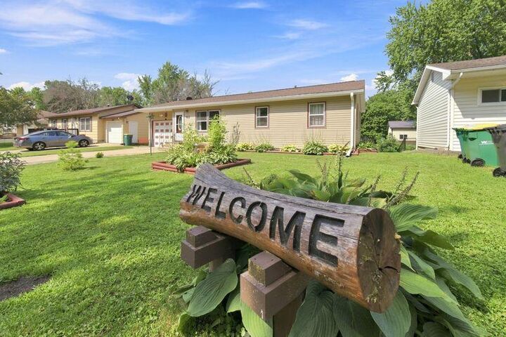 Property Photo: 912 S 3rd Avenue MN 56007