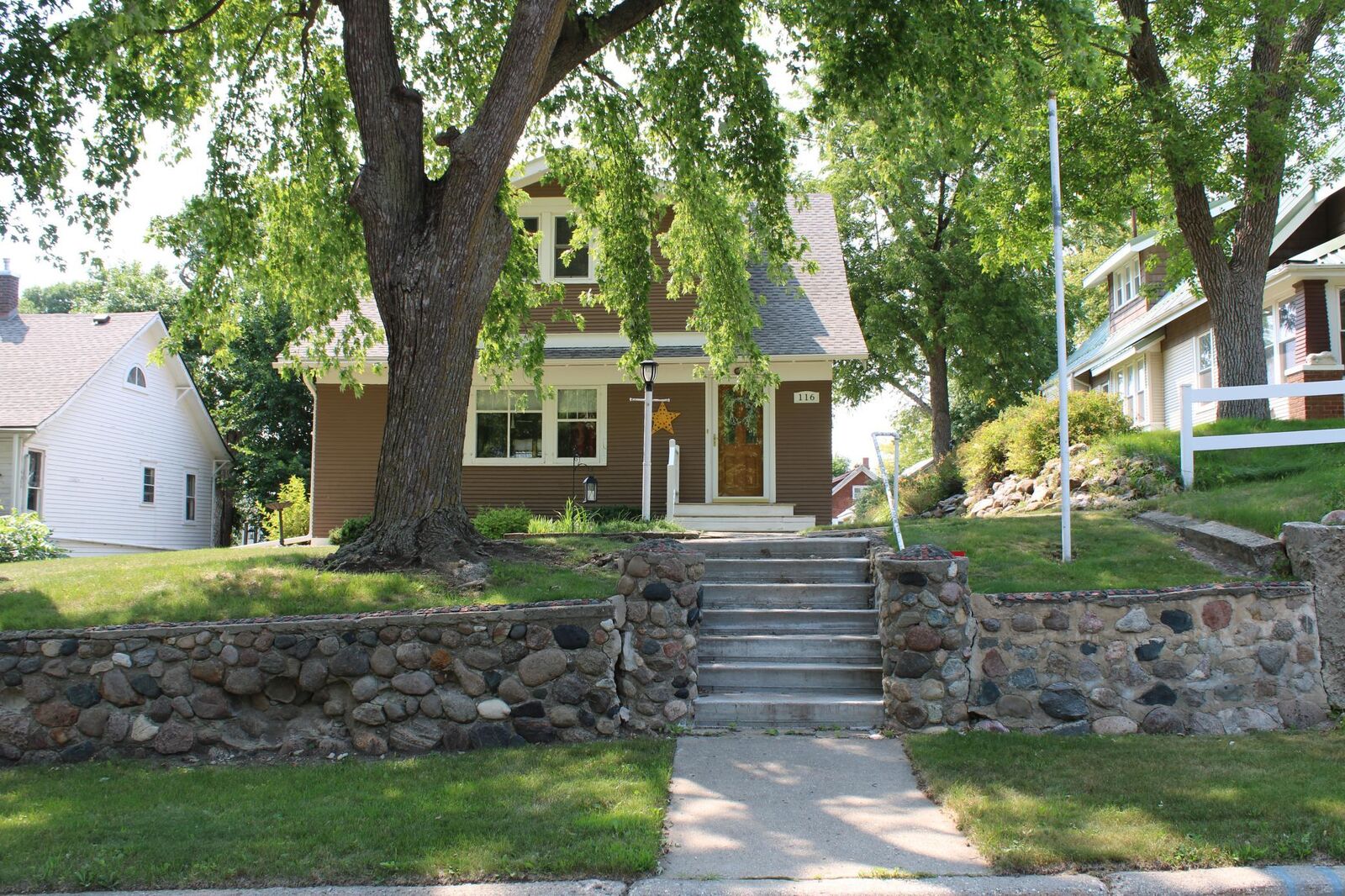 Property Photo: 116 Grant Street S MN 56149
