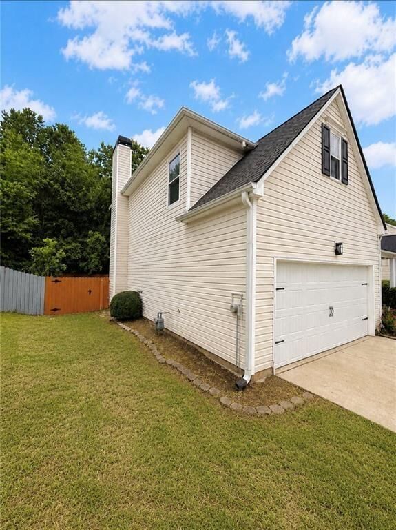 Property Photo: 2162 Fall Creek Landing GA 30052