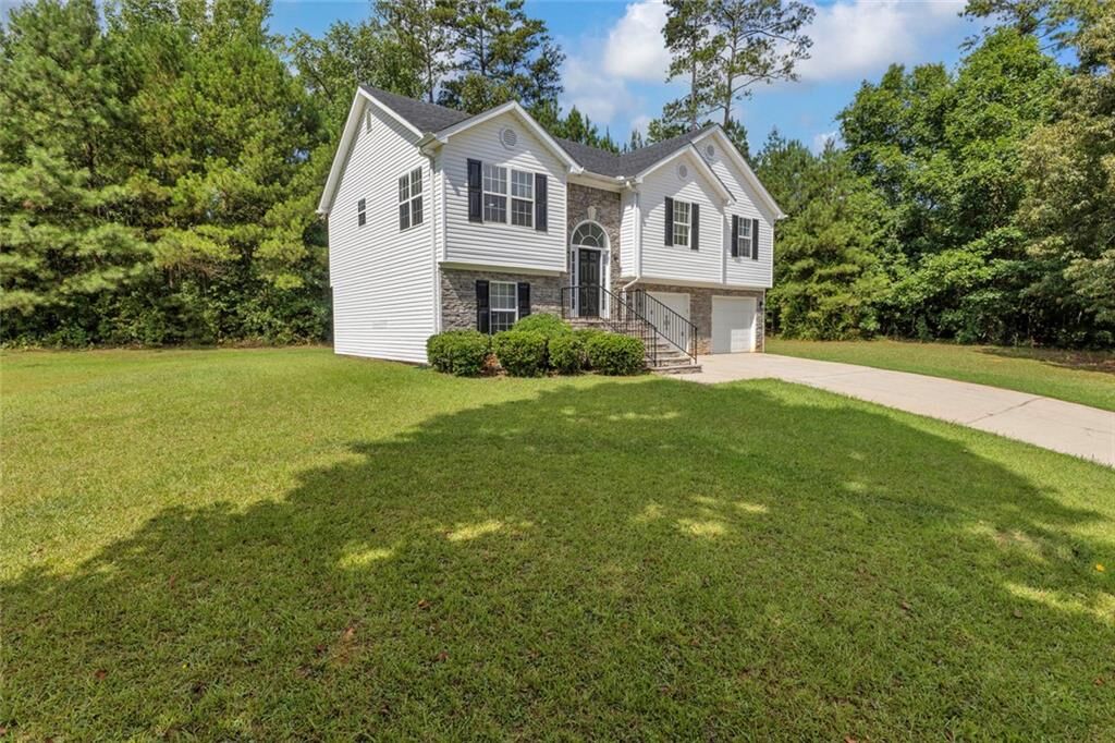 Property Photo: 145 Clover Valley Drive GA 30016