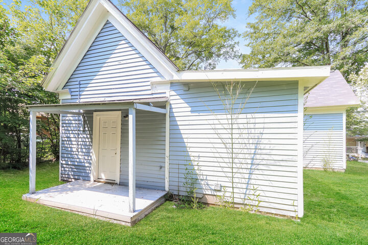 Property Photo: 719 Williams Street GA 30223