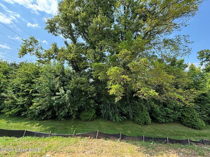 Property Photo:  103 Ardmore Crossing Dr  KY 40065 