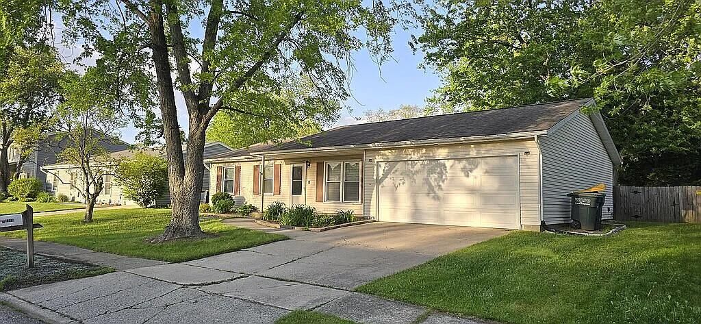 Property Photo: 2304 Shaker Drive IN 46383