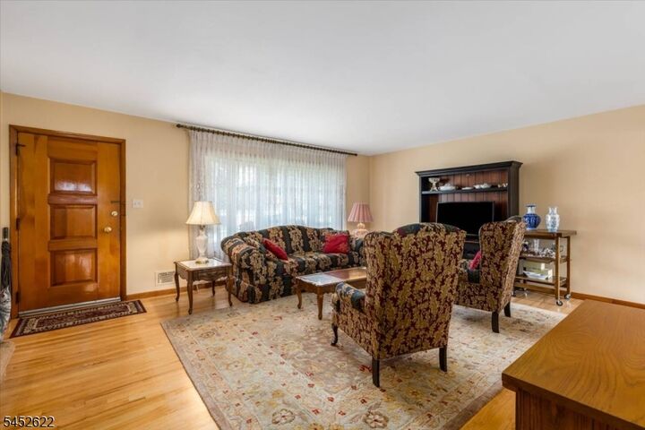 Property Photo: 11 Landis Pl NJ 07013
