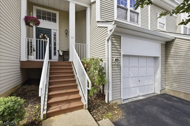 Property Photo:  37 Woodmont Dr  NJ 07869 