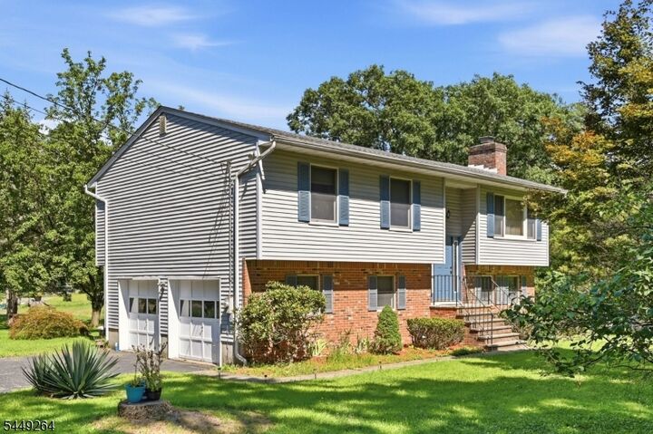Property Photo: 5 Apshawa Cross Rd NJ 07480