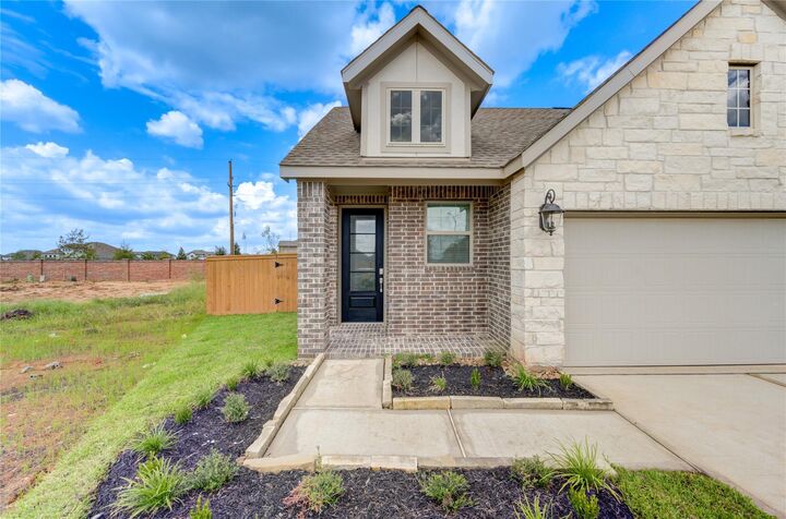 Property Photo:  27006 Coco Flower Ln  TX 77493 