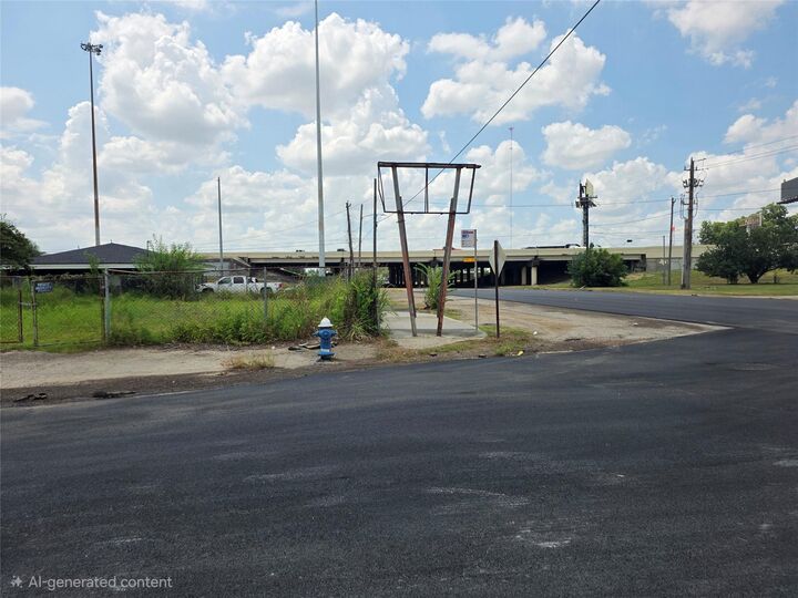Property Photo:  5514 Jensen Drive  TX 77026 