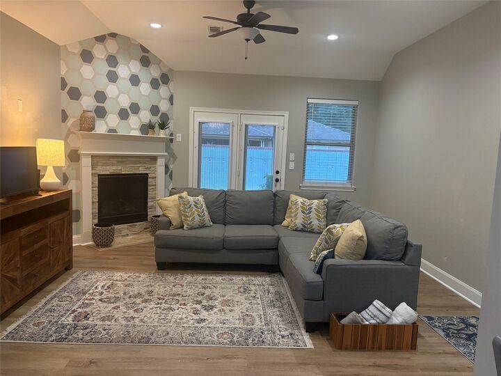 Property Photo:  6128 Shelburne Street  TX 77396 
