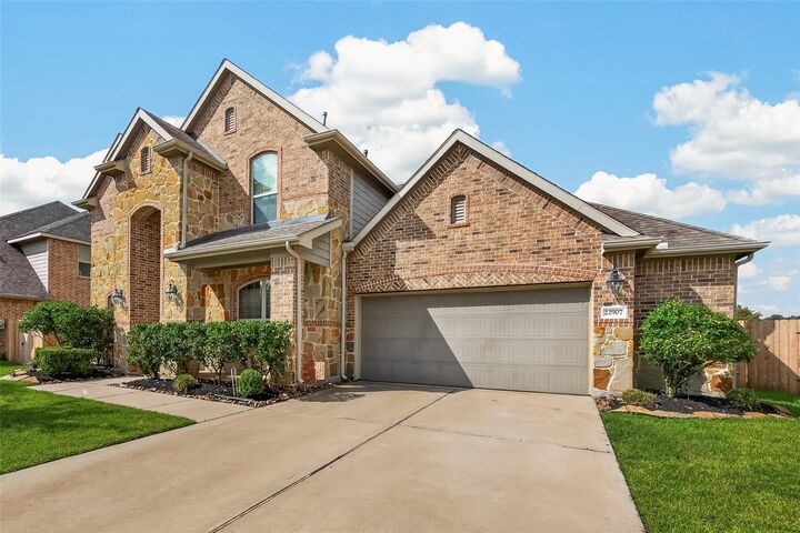 Property Photo: 22907 Laburname Court TX 77375
