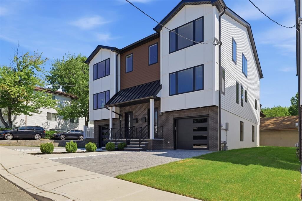 Property Photo:  138A Weigands Lane  NJ 07094 