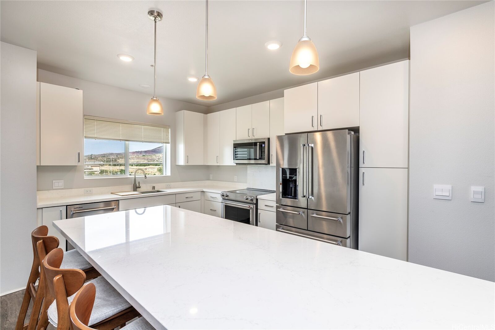 Property Photo:  91-3641 Iwikuamoo Street 4501  HI 96706 