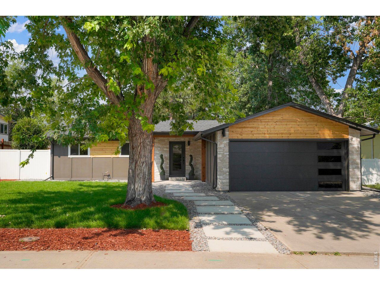 Property Photo: 4483 Sandpiper Cir CO 80301
