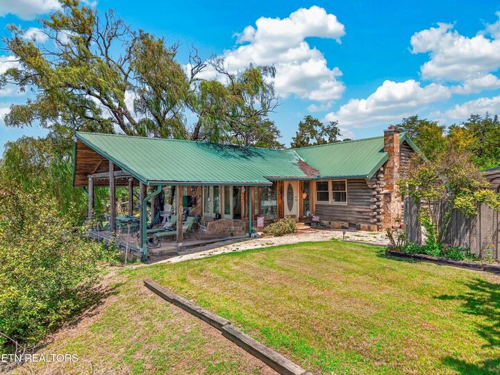 Property Photo:  976 Lake Smoky Rd  TN 37876 