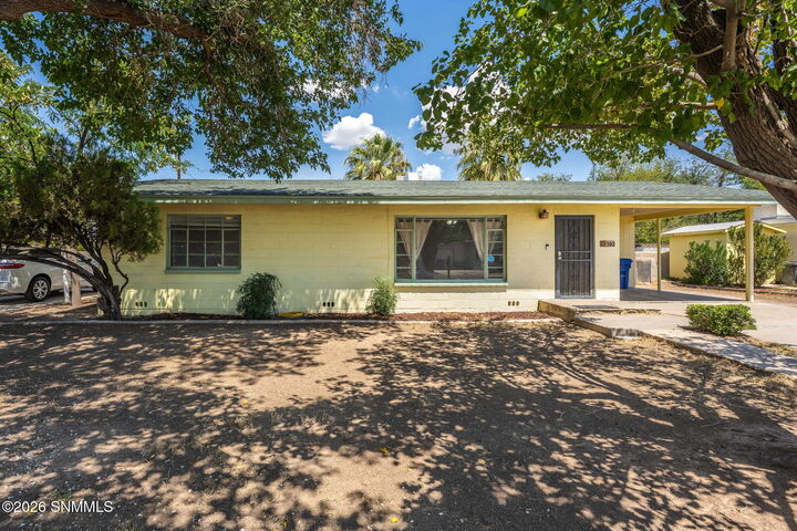 Property Photo:  160 Roberts Drive  NM 88005 