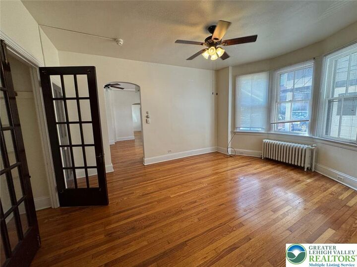 Property Photo:  636 N New Street 2  PA 18018 