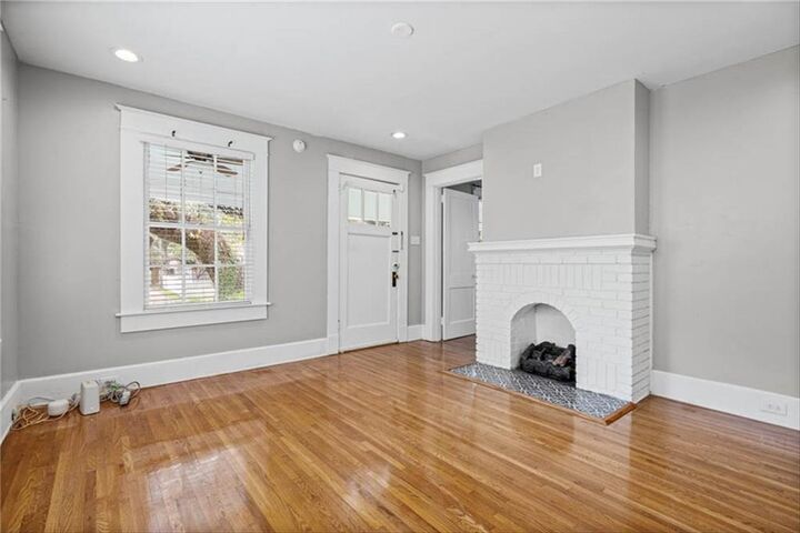 Property Photo: 58 Fulton Street S AL 36606