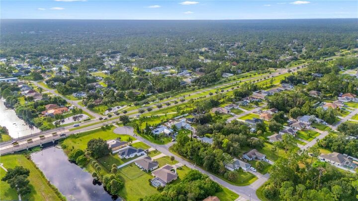 Property Photo: 4875 Hansard Avenue FL 34286