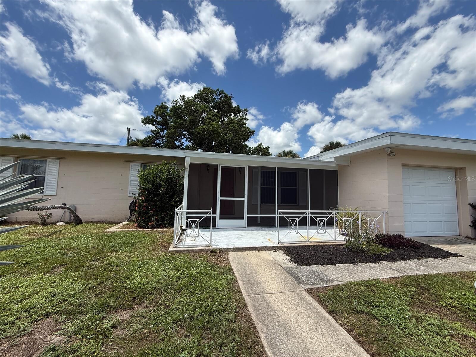 Property Photo: 2353 Elkcam Boulevard FL 33952