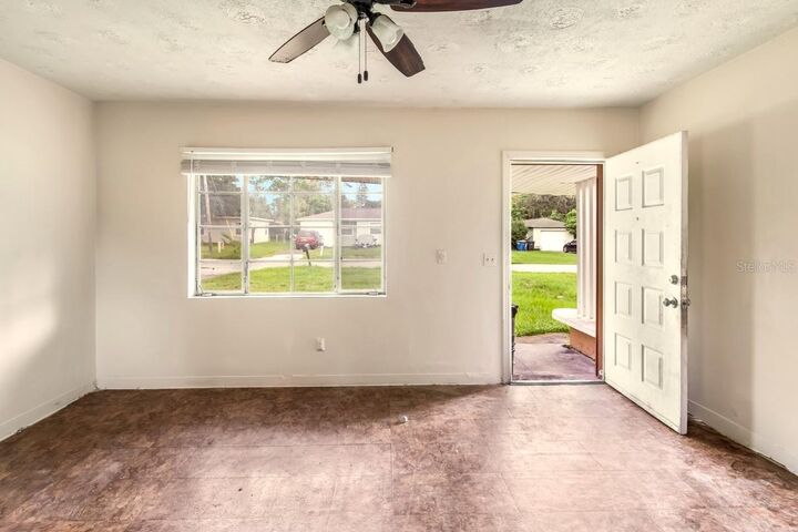 Property Photo:  1329 Woodbine Street  FL 33755 