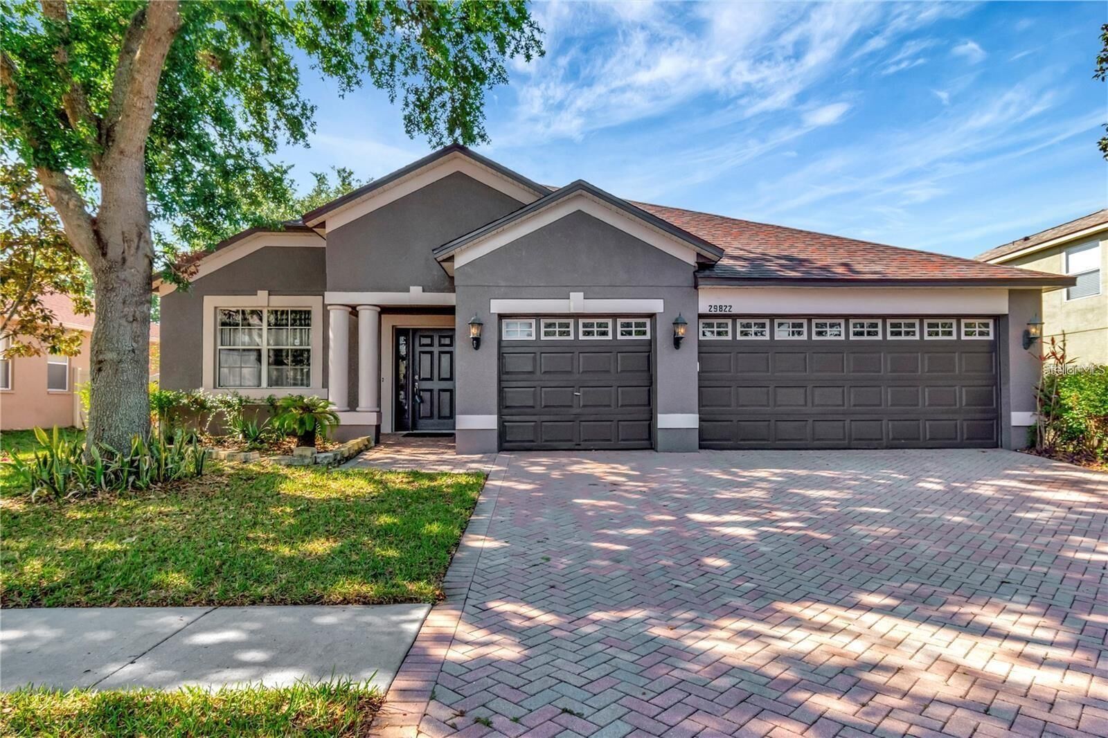 Property Photo:  29822 Boyette Oaks Place  FL 33545 