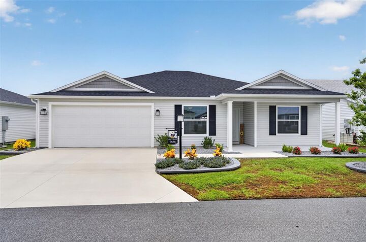 Property Photo: 7686 Woodley Terrace FL 34762
