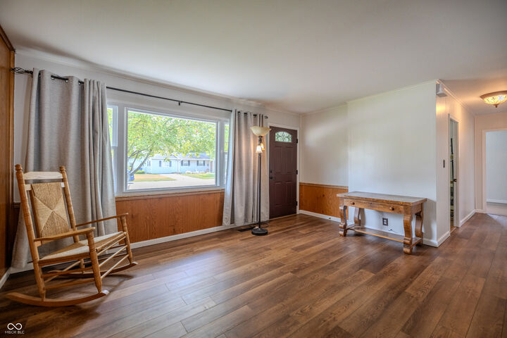 Property Photo:  705 N Lancelot Drive  IN 46952 