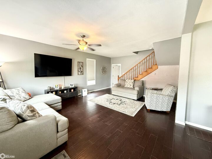 Property Photo: 1112 S 16th Street IA 52544