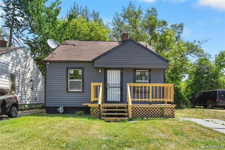 Property Photo: 9016 Auburn Street MI 48228 1748