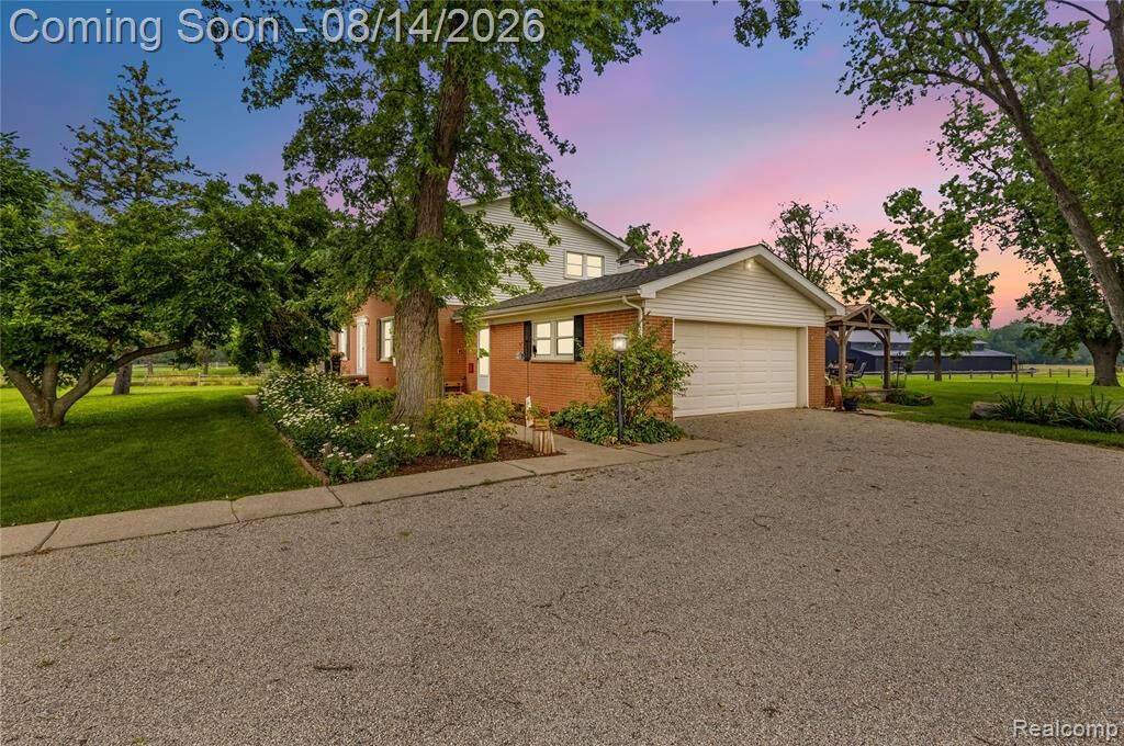 Property Photo:  4925 S Huron River Drive  MI 48134 9644 
