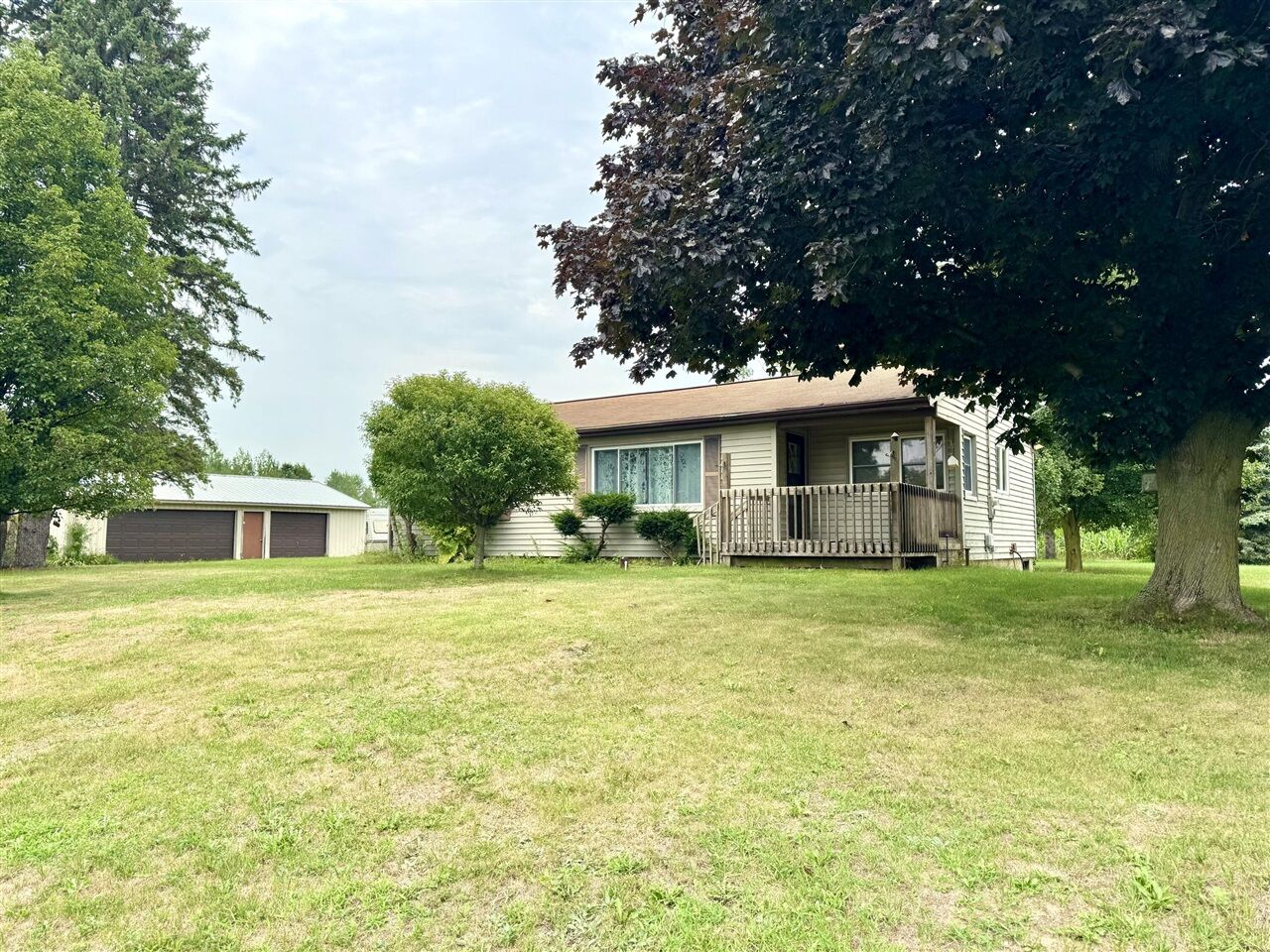 Property Photo: 6352 Gavin Lake Avenue MI 49341