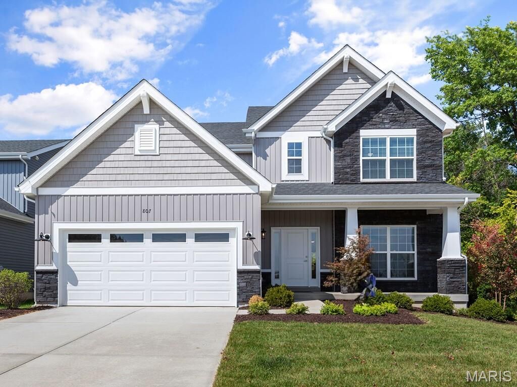 Property Photo:  2 Ashford At Walnut Hills  MO 65190 
