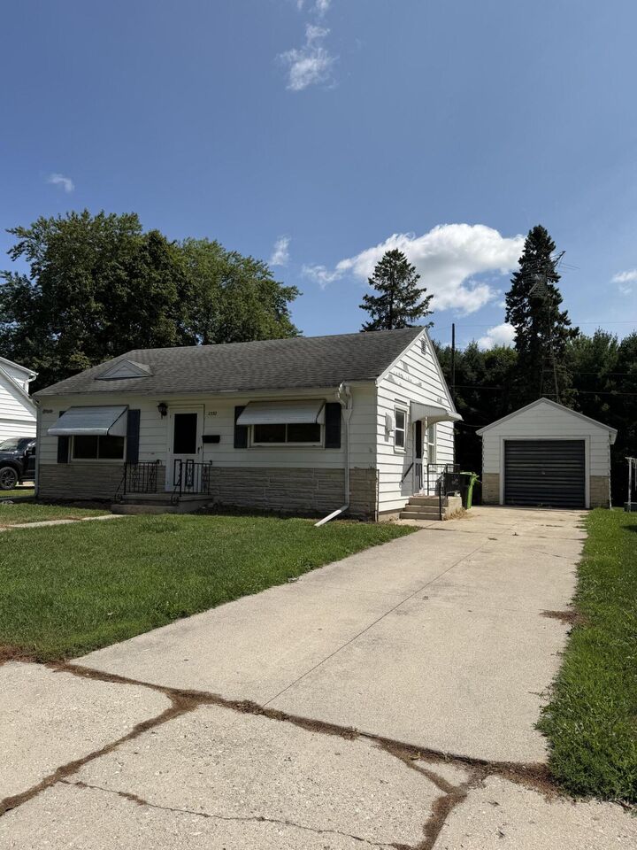 Property Photo: 2332 Van Buren St WI 53061